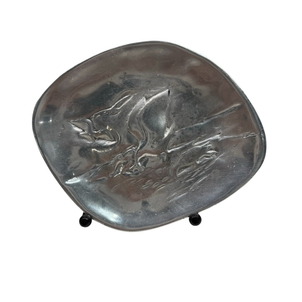 Hoselton Canada Aluminum Seagulls in Flight Trinket Dish Plate #221 Signed CH
